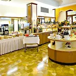 ホテル Abano Astoria