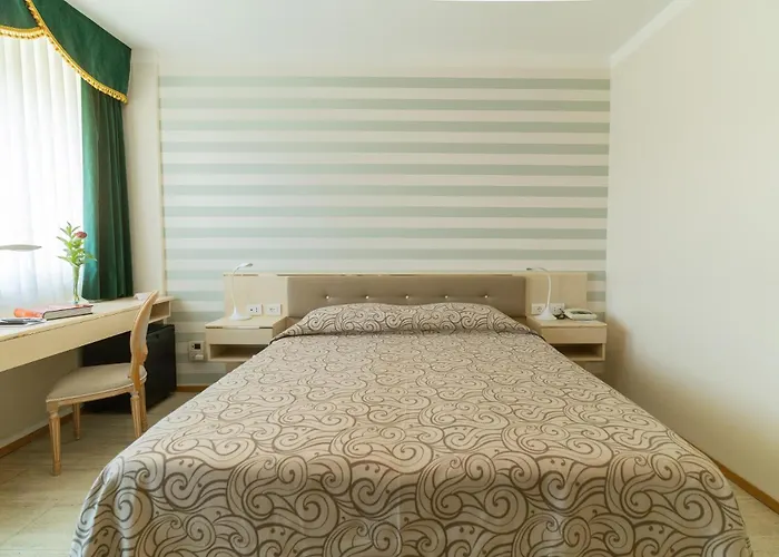 Abano Astoria Отель